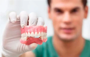 پروتز متحرک دندان چیست؟